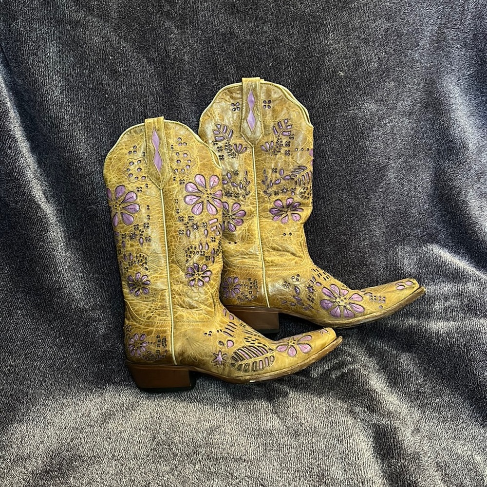 Johnny Ringo Brown Cowboy Boots with Purple Embroidery